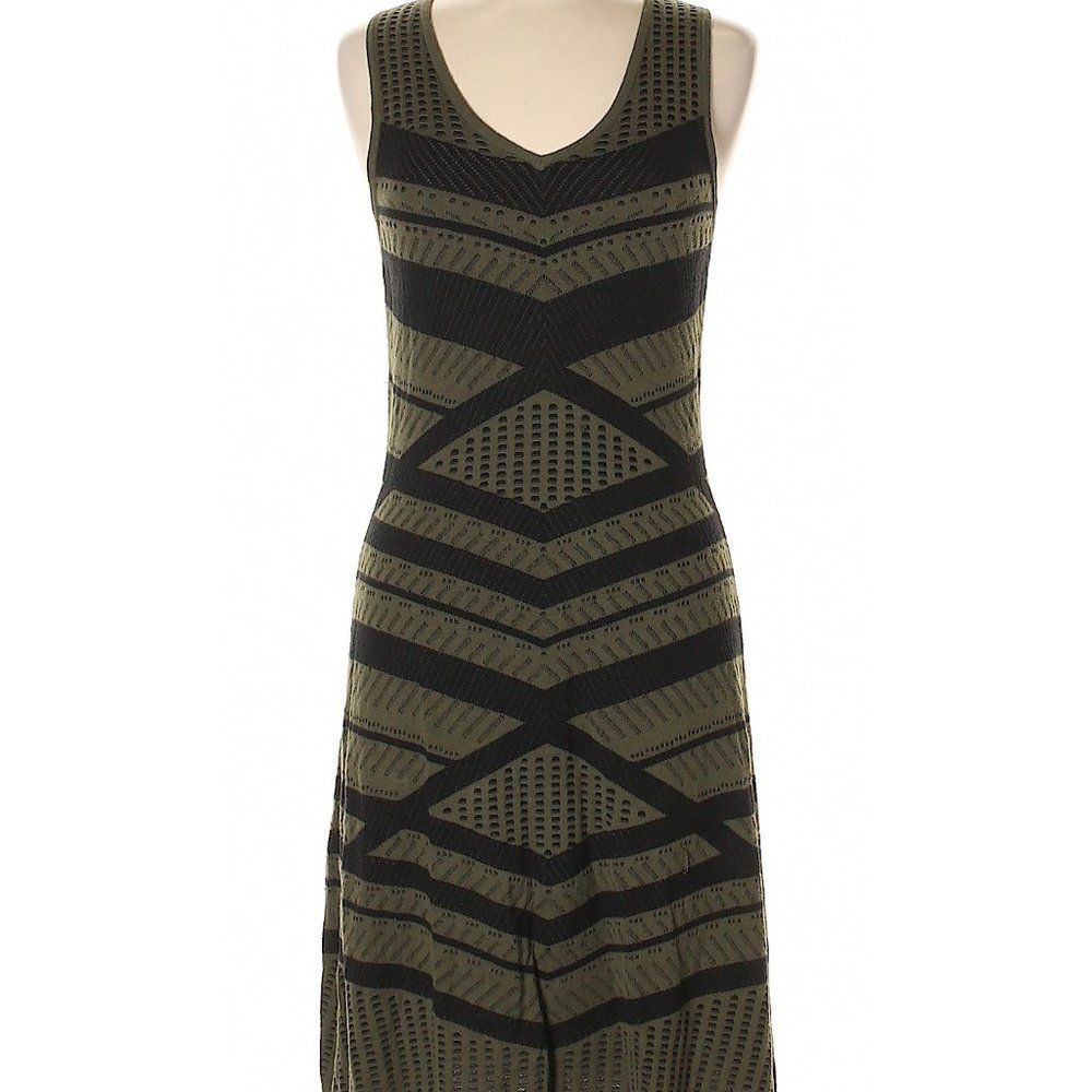 The Trigonometry Of Fashion Dress